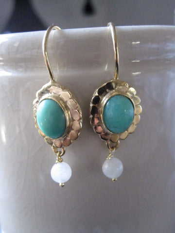 Kyra Earrings - Gold, Chrysophrase