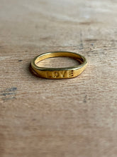 Love Ring Gold