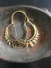 Arya Earrings - gold