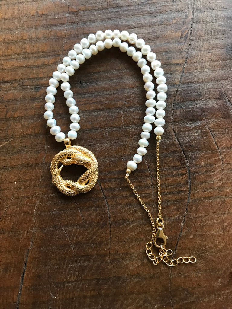 Pearl Necklace W/Snake - Gold Plated
