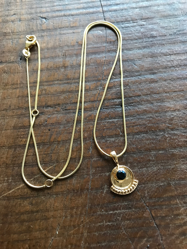 Egon necklace - gold onyx