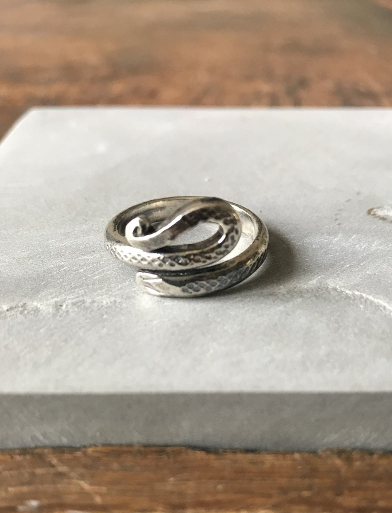 Desert snake ring