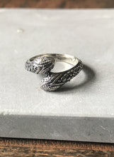 Two headed snake ring