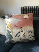 Cushion Crane Velvet 45 x 45cm pink