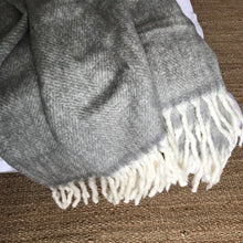 Maitri Throw - Warm grey