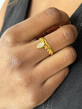 Gold plated 925 Silver Ring - moonstone