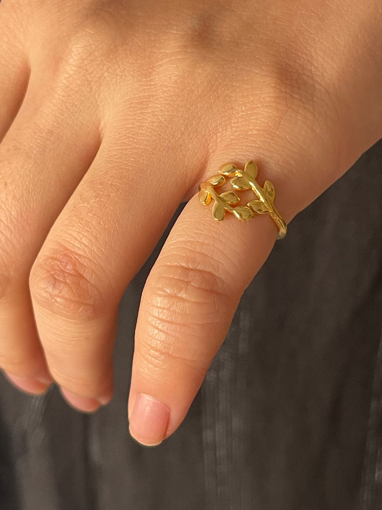 Gold plated 925 Silver leafy Ring