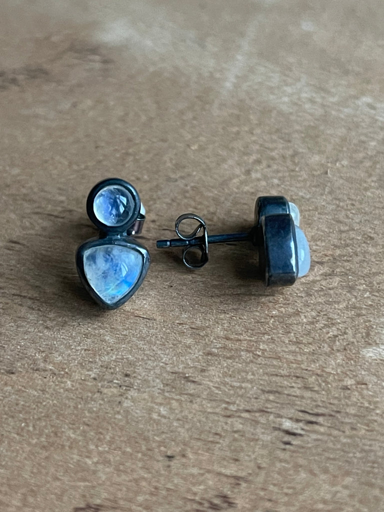 Aashi earrings