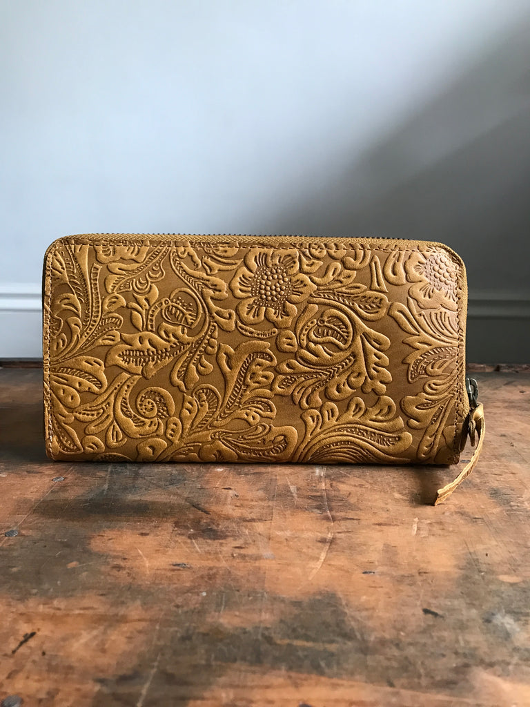 Zipped Purse / Wallet- New tan floral