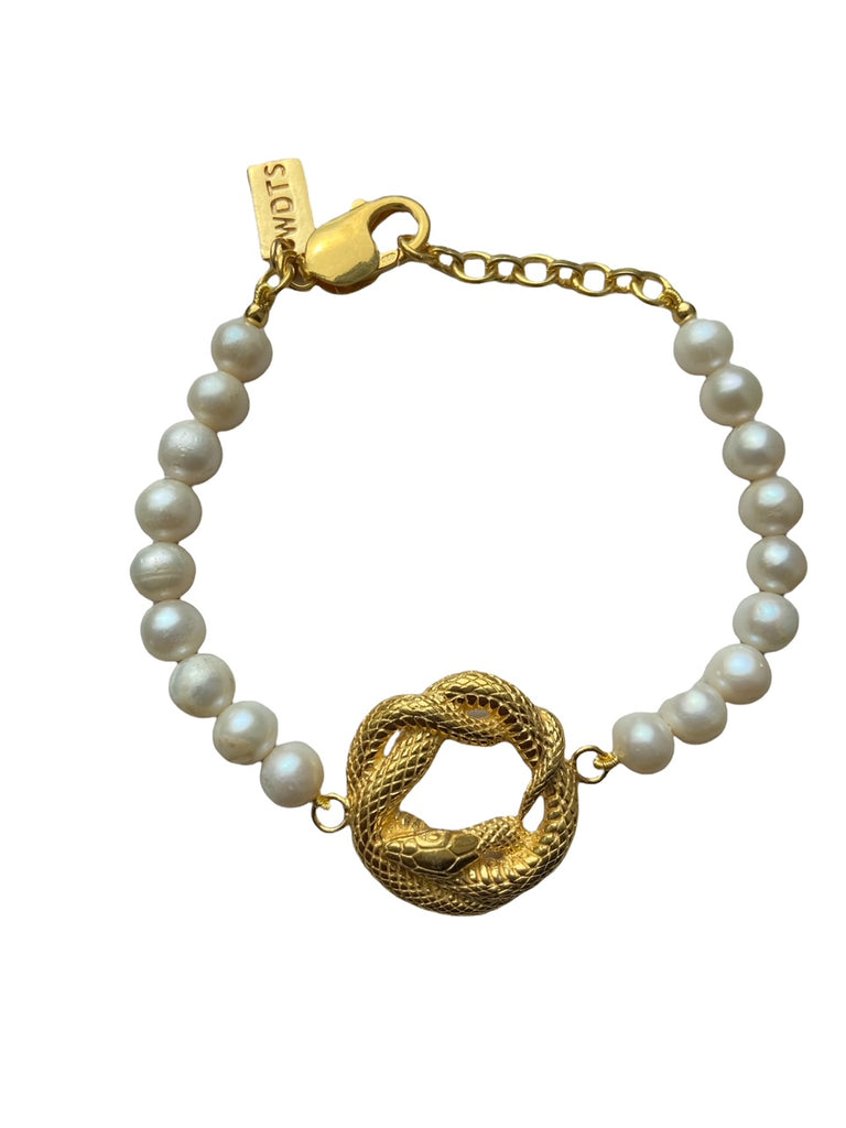 Snake pearl bracelet