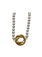 Pearl Choker Necklace W/Snake - Gold Plated