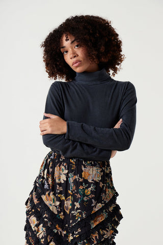 Leon & Harper AW22 Teodor Basic Black