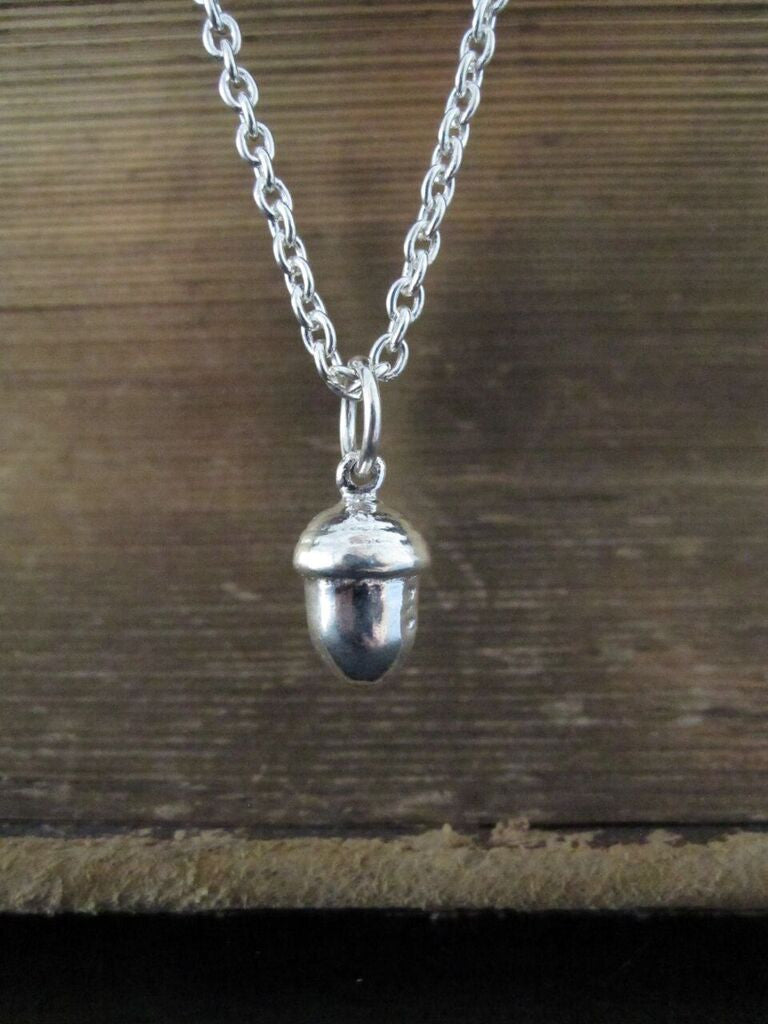 CollardManson 925 silver Acorn Necklace