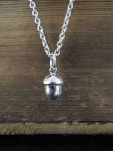 CollardManson 925 silver Acorn Necklace