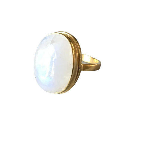 Collard Manson 925 Silver Oval Rainbow Moonstone Oval Ring - Gold plated