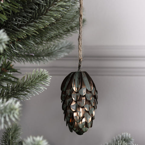 Pinecone vintage style decoration