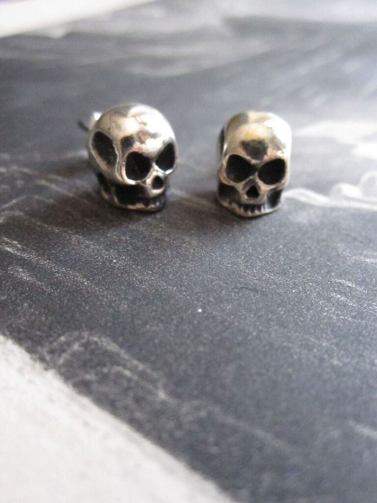 CollardManson 925 Oxidised Silver Skull Studs