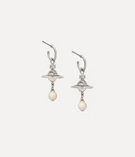 Vivienne Westwood Aleksa Earrings - Platinum/Creamrose Pearl