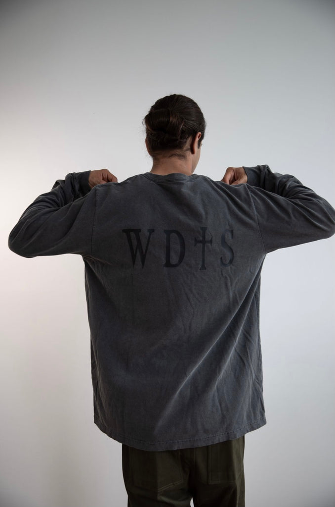 WDTS HEAVYWEIGHT LONG SLEEVED T SHIRT GARMENT DYED CHARCOAL