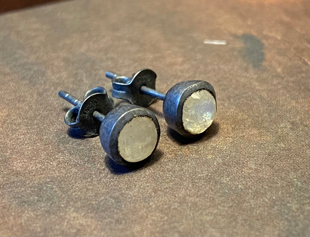 925 Silver Rainbow Moonstone Stud Earrings - Oxidised