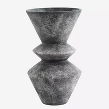 Terracotta Vase - Washed Anthracite