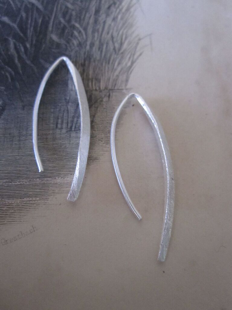 Curved Drop Earrings 925 Silver - Small silver