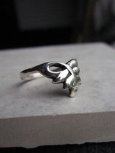 925 Silver Fern Ring