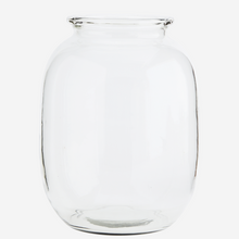 GLASS VASE